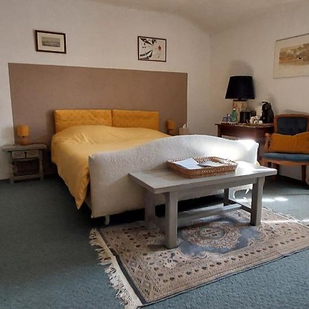 Bed and Breakfast La Fischaumiere Soleilhas Esterno foto
