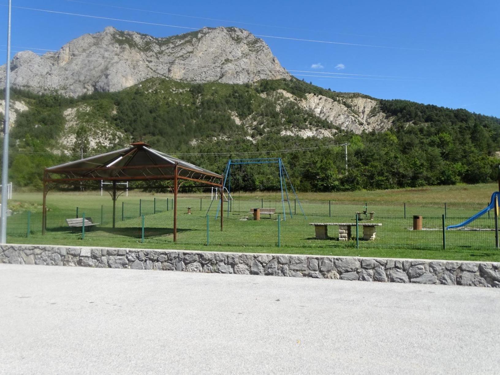 Bed and Breakfast La Fischaumiere Soleilhas Esterno foto
